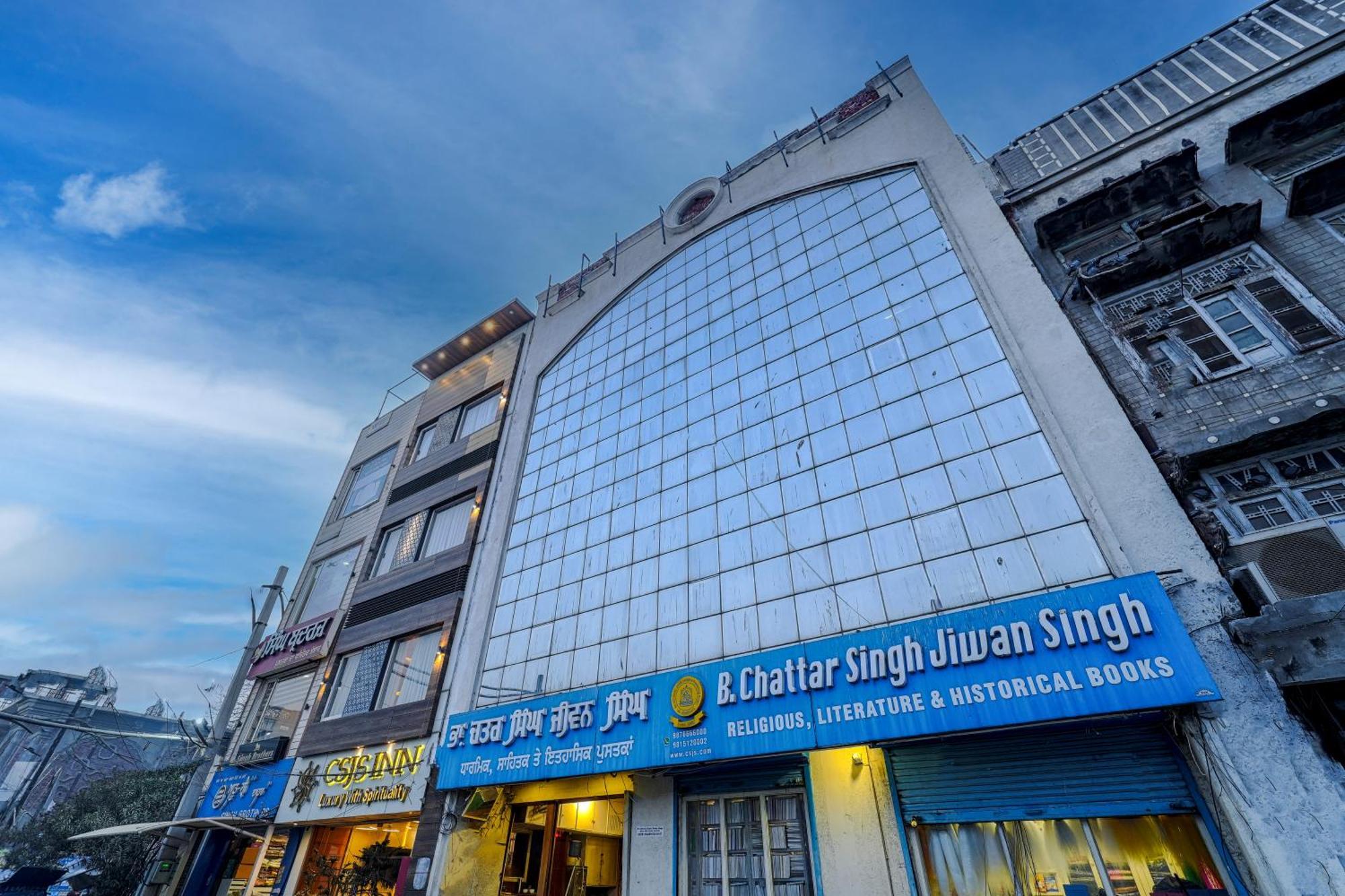 Csjs Inn Hotel Amritsar Zewnętrze zdjęcie