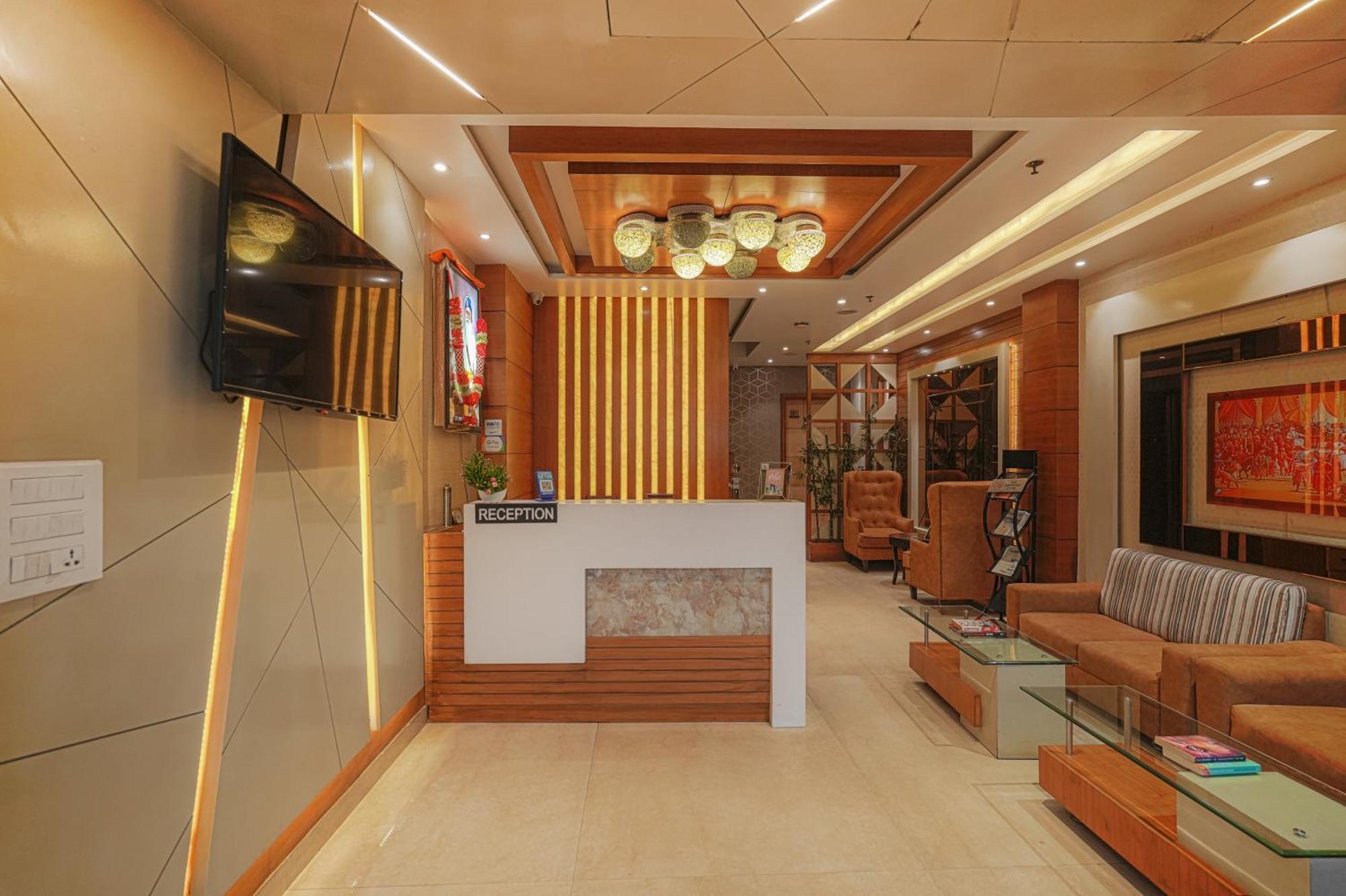 Csjs Inn Hotel Amritsar Zewnętrze zdjęcie
